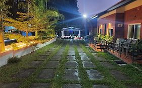 Redrock Homestay